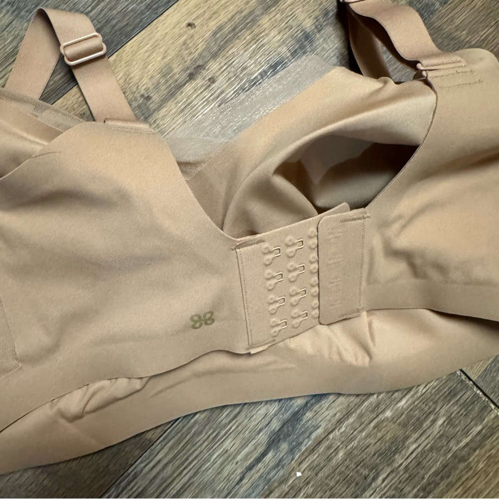 Honeylove Seamless Tan Bra - Picture 6 of 8
